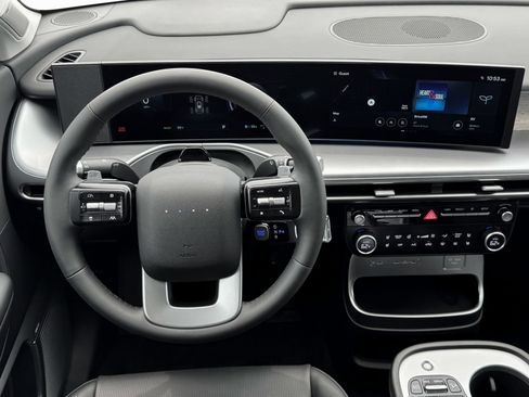 New 2026 Hyundai Ioniq 9 Limited AWD/4WD image 17