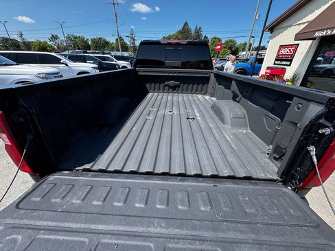 Used 2025 Chevrolet Silverado 3500 High Country w/ Technology Package AWD/4WD image 44