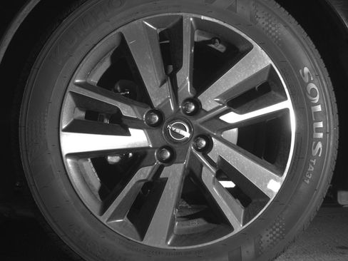 Used 2025 Nissan Versa SV image 24