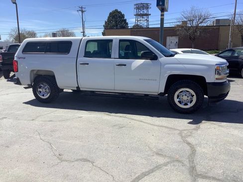 Used 2017 Chevrolet Silverado 1500 W/T w/ Trailering Package image 10