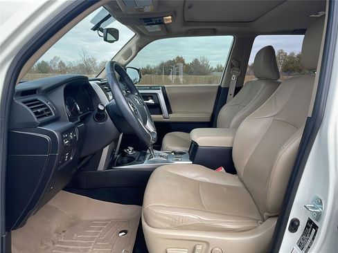 Used 2019 Toyota 4Runner Limited image 21