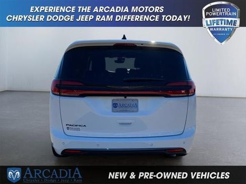 New 2026 Chrysler Pacifica Select image 19