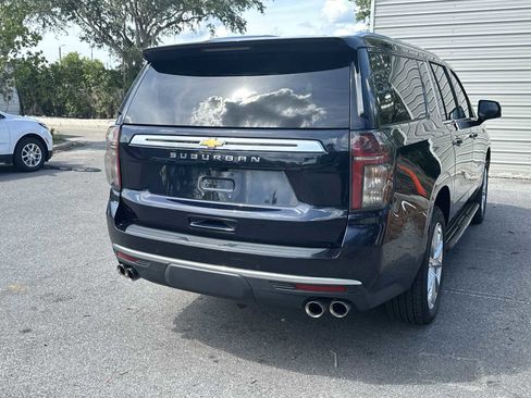 Certified 2023 Chevrolet Suburban High Country w/ Max Trailering Package RWD image 6