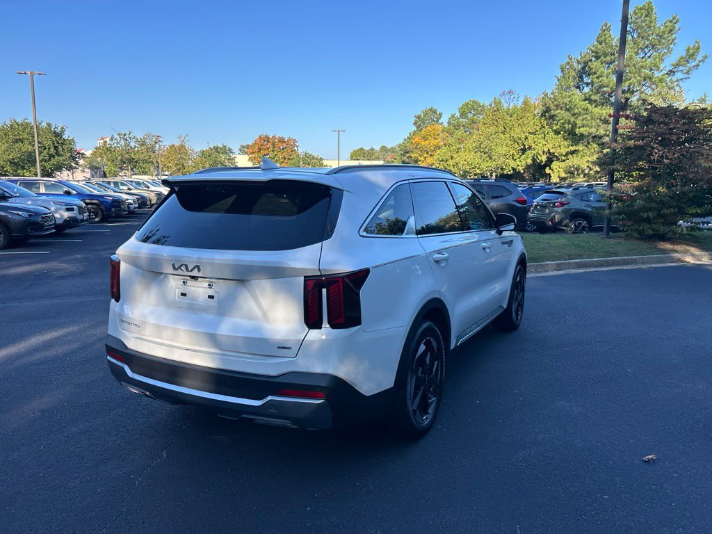 Used 2025 Kia Sorento SX Prestige AWD/4WD image 4