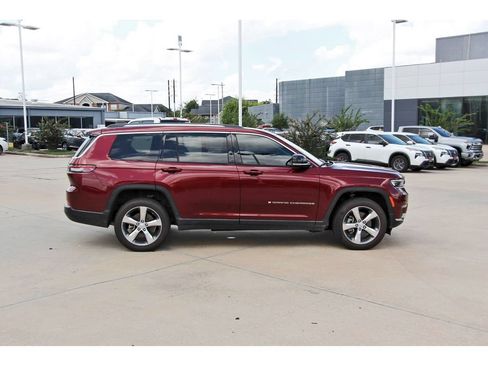 Used 2021 Jeep Grand Cherokee L Limited RWD image 8