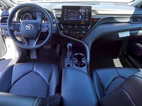 Certified 2023 Toyota Camry SE FWD image 16