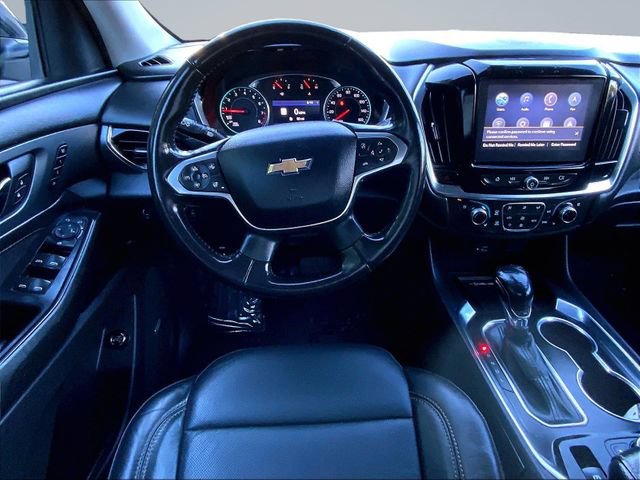 Used 2021 Chevrolet Traverse Premier w/ Redline Edition AWD/4WD image 16