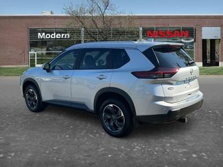 Certified 2025 Nissan Rogue SV w/ SV Premium Package FWD video 2