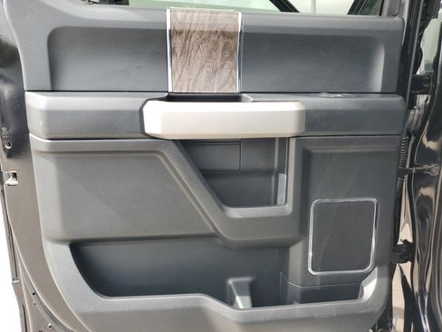 Used 2019 Ford F350 Lariat w/ Lariat Value Package image 25