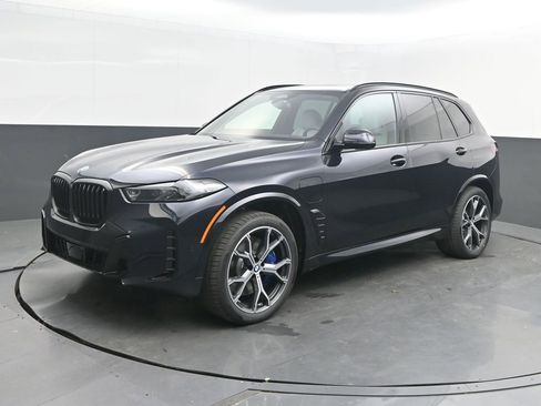 New 2026 BMW X5 xDrive50e AWD/4WD image 1