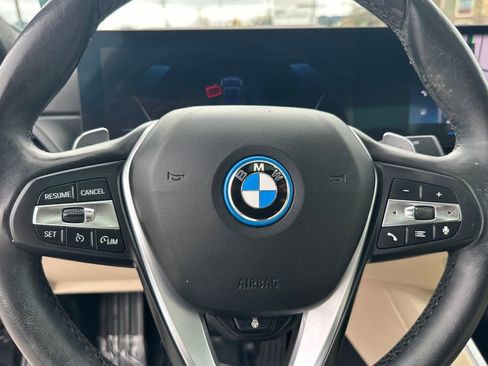 Used 2023 BMW 330e w/ Premium Package image 25
