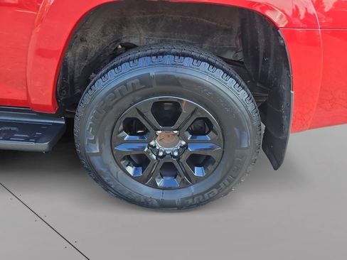 Used 2022 Toyota 4Runner SR5 Premium AWD/4WD image 15