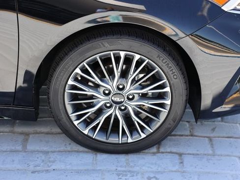 Used 2023 Kia Forte GT-Line w/ GT-Line Premium Package FWD image 43