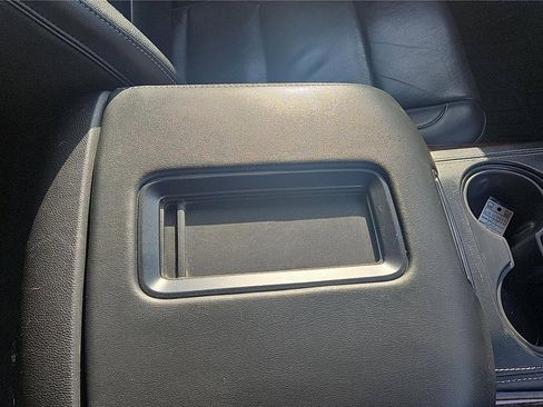 Used 2019 GMC Yukon SLT AWD/4WD image 35
