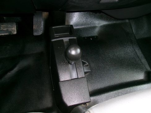 Used 2015 Chevrolet Silverado 1500 W/T image 16