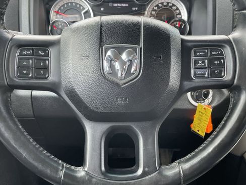 Used 2018 RAM 1500 Big Horn AWD/4WD image 10