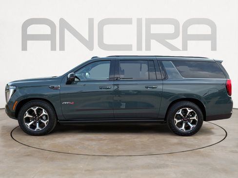 New 2026 GMC Yukon XL AT4 AWD/4WD image 7