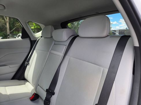 Used 2024 Hyundai Kona SEL AWD/4WD image 17