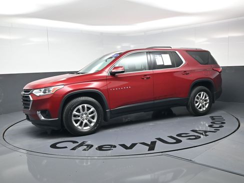 Used 2018 Chevrolet Traverse LT image 6