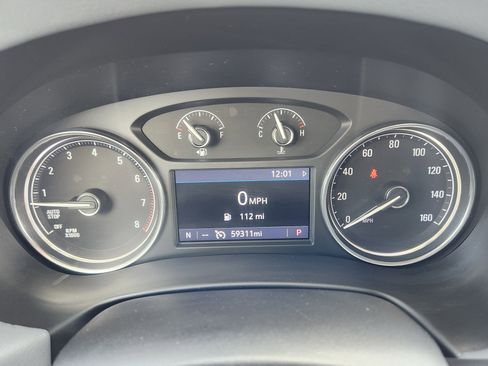 Used 2020 Buick Enclave Essence image 23