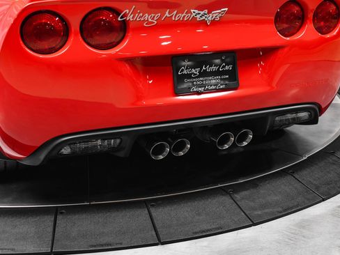 Used 2013 Chevrolet Corvette 427 w/ 1SB Preferred Equipment Group RWD image 38