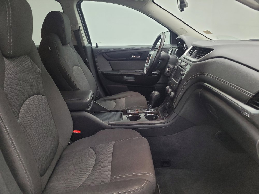 Used 2017 Chevrolet Traverse LT FWD image 21