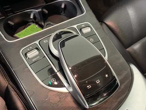 Used 2015 Mercedes-Benz C 300 4MATIC Sedan image 10