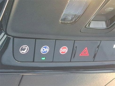 New 2026 Cadillac Lyriq Luxury image 19