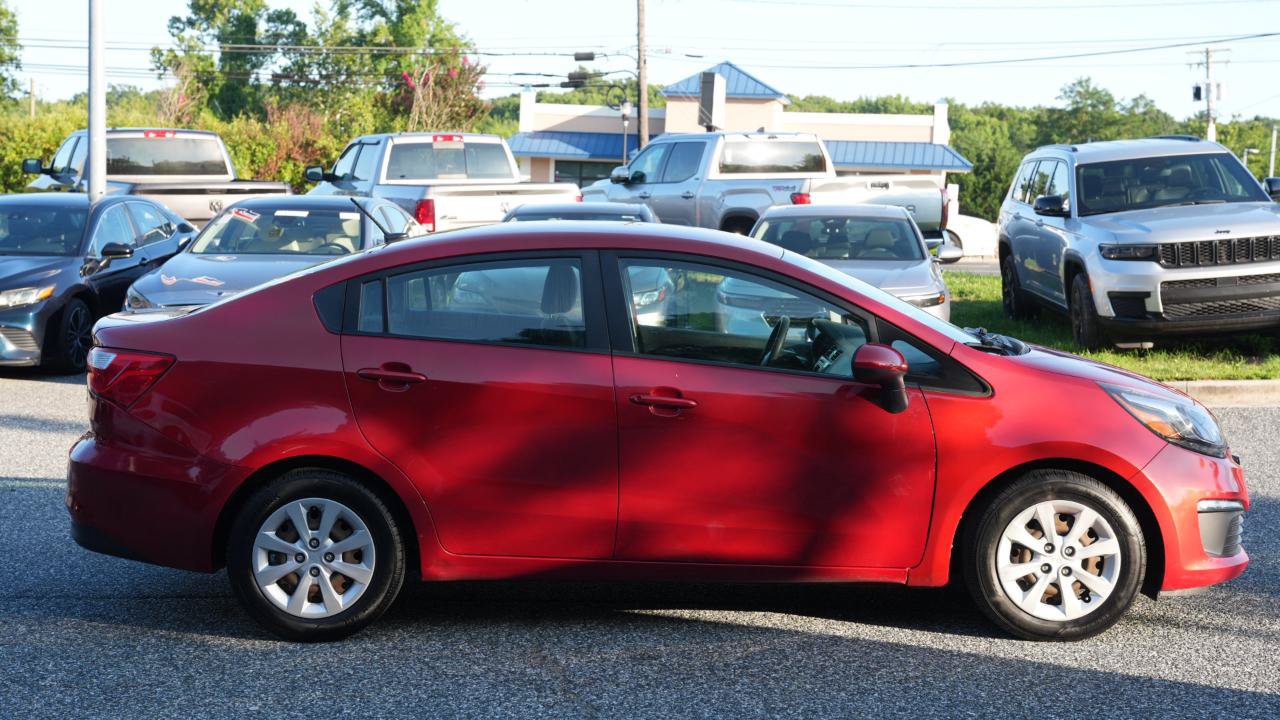Used 2017 Kia Rio LX FWD image 4