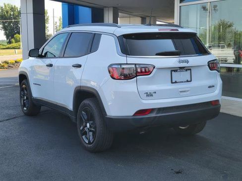 Used 2023 Jeep Compass Latitude w/ Convenience Group AWD/4WD image 4