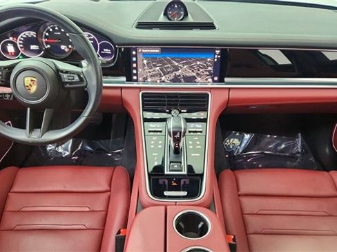 Used 2023 Porsche Panamera Platinum Edition image 35