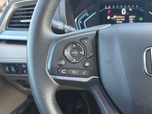 Used 2024 Honda Odyssey EX image 16