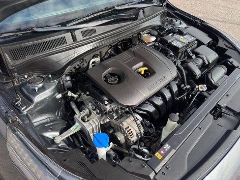 Used 2024 Kia Forte LXS image 38