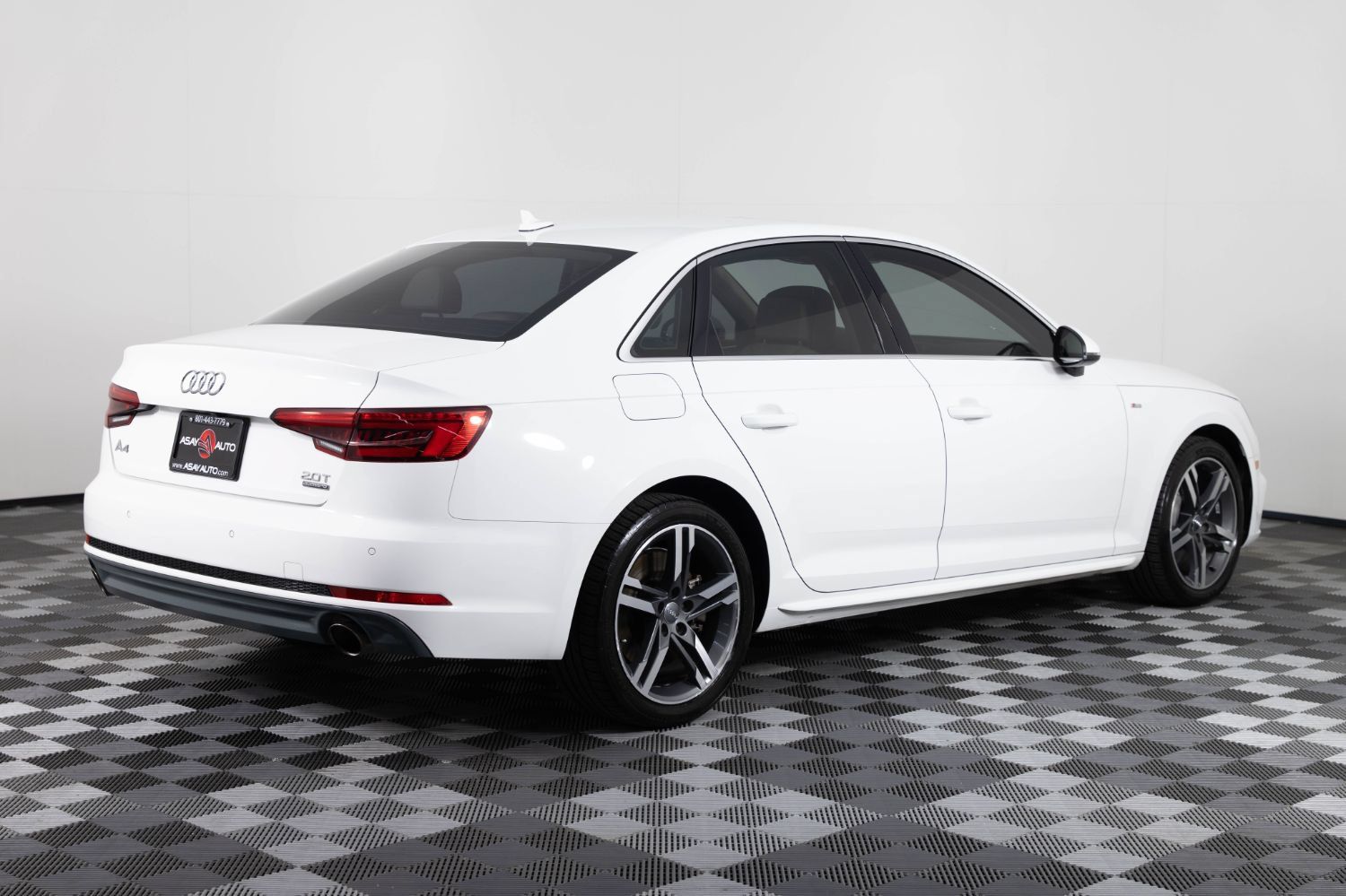 Used 2017 Audi A4 2.0T Premium Plus AWD/4WD image 8