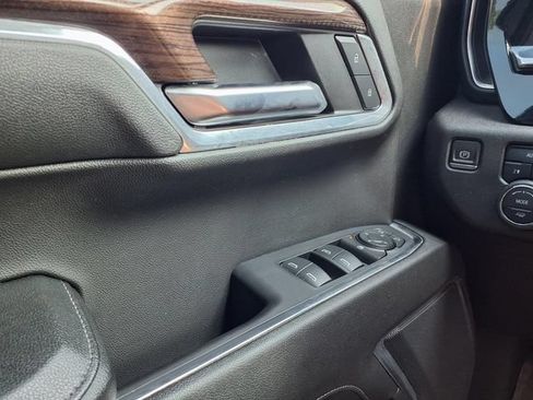 Used 2024 Chevrolet Silverado 1500 RST w/ Protection Package AWD/4WD image 18