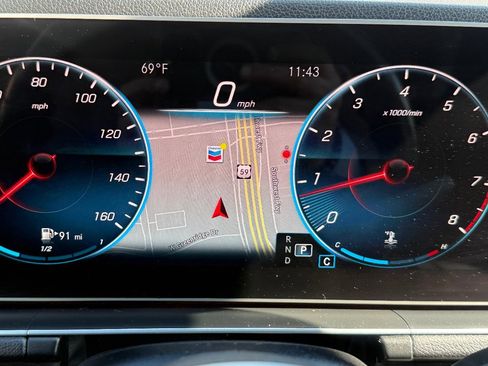 Used 2021 Mercedes-Benz GLE 350 image 30