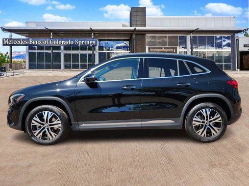New 2026 Mercedes-Benz GLA 250 4MATIC image 4