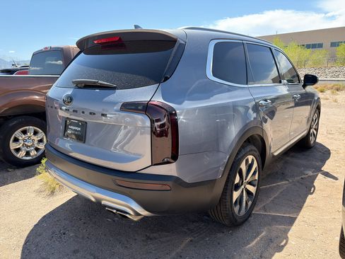 Used 2021 Kia Telluride S AWD/4WD image 4
