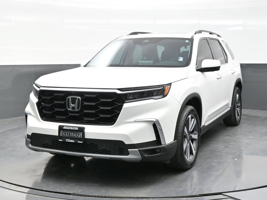 Used 2023 Honda Pilot Elite image 2