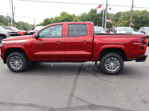 New 2026 Chevrolet Colorado LT w/ LT Convenience Package AWD/4WD image 23