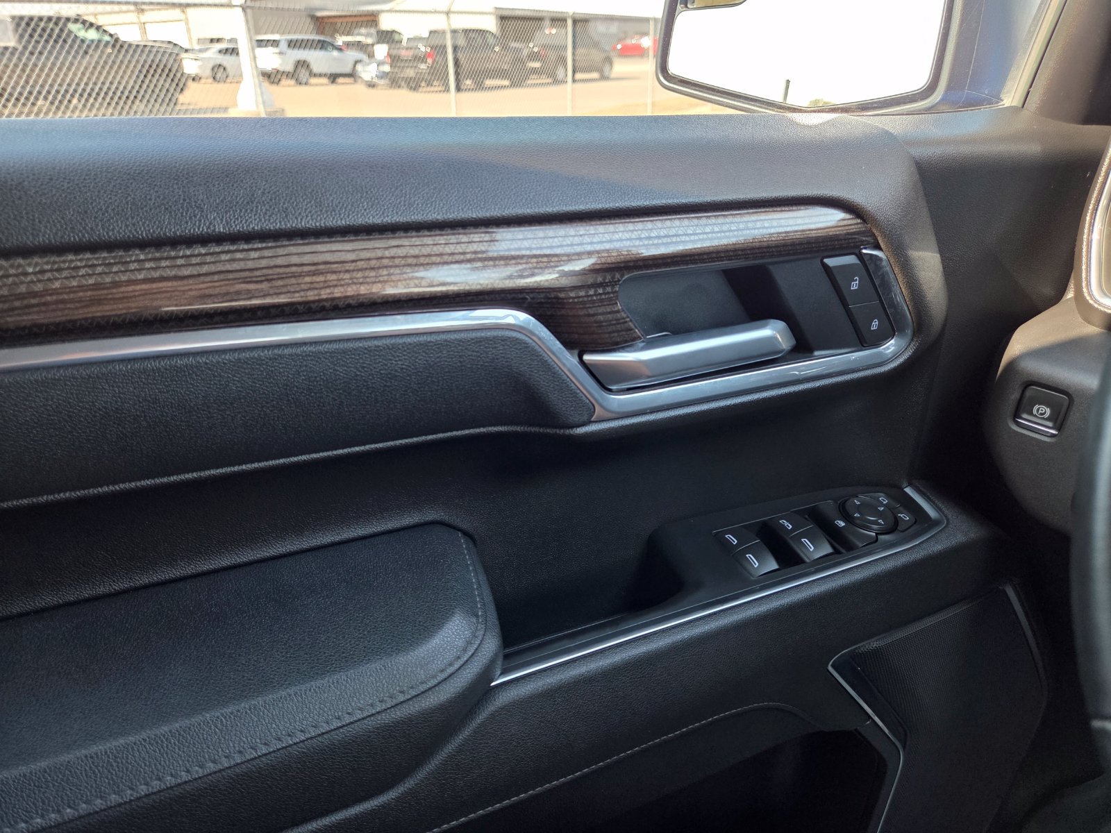 Used 2025 Chevrolet Silverado 1500 LT w/ Texas Edition Plus RWD image 42