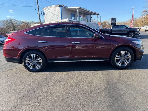 Used 2013 Honda Crosstour EX-L image 19