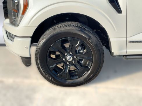 Used 2021 Ford F150 Platinum w/ Equipment Group 701A High image 12