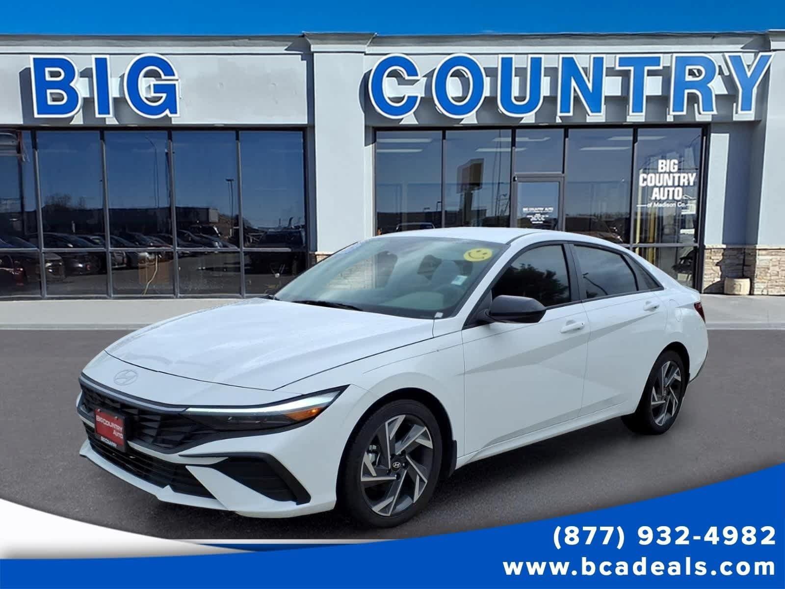 Used 2025 Hyundai Elantra Sport FWD image 1