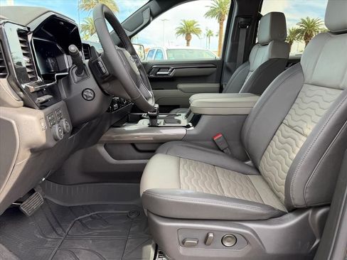 New 2026 Chevrolet Silverado 1500 ZR2 image 6