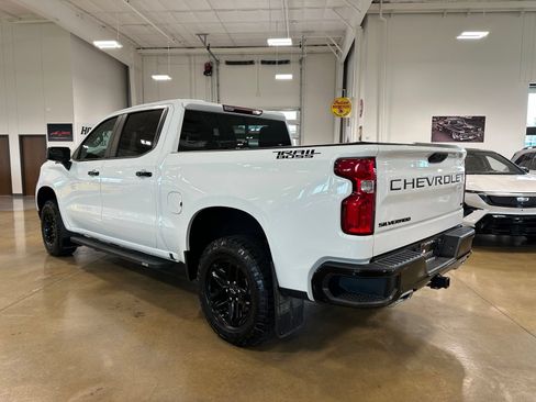 Used 2023 Chevrolet Silverado 1500 LT Trail Boss w/ Protection Package AWD/4WD image 5