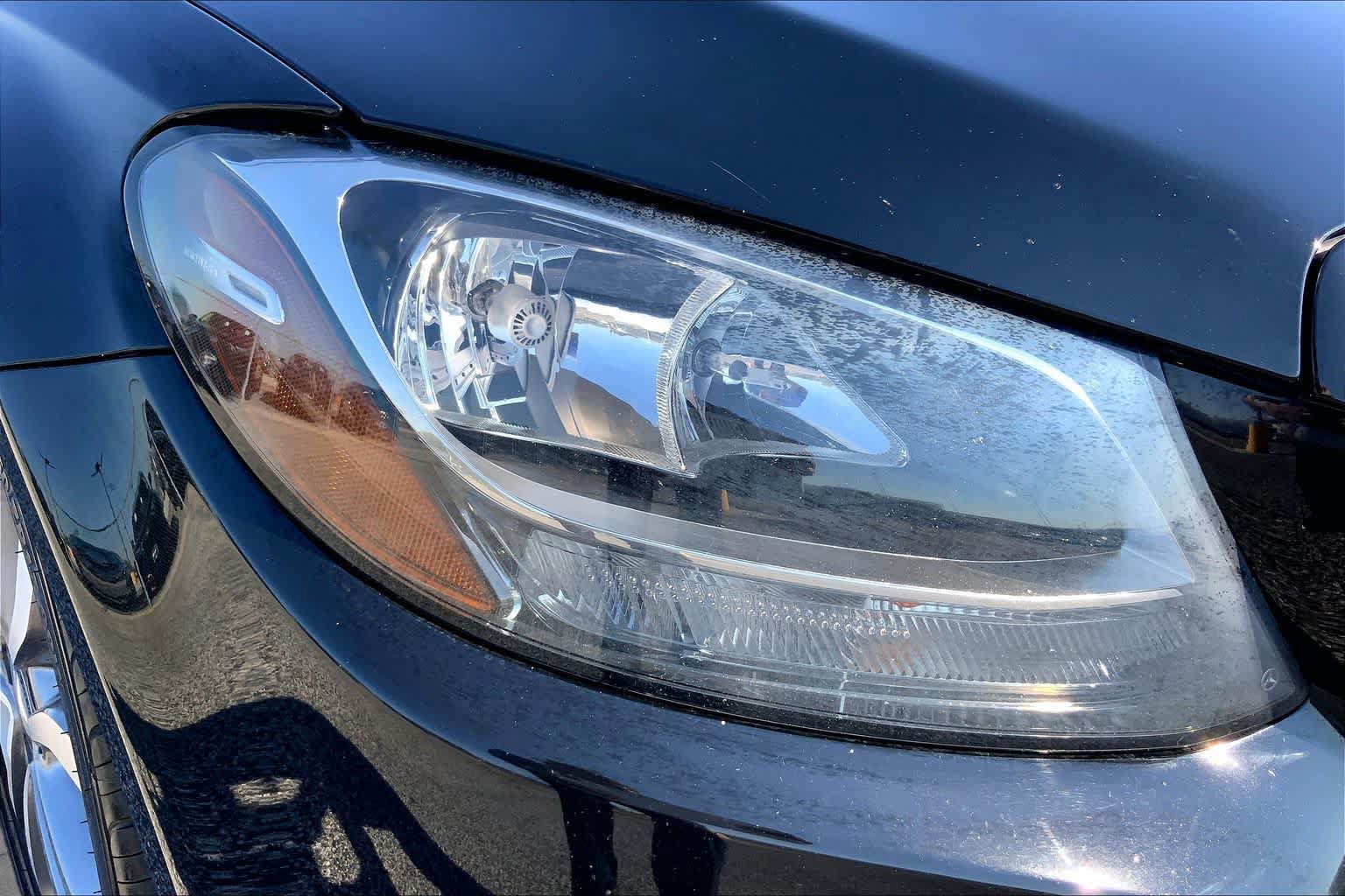 Used 2017 Mercedes-Benz C 300 Sedan image 27