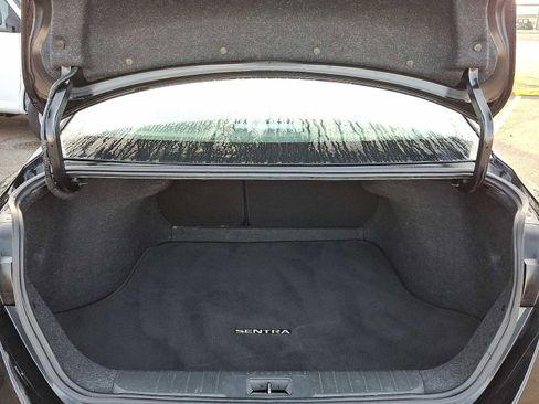 Used 2021 Nissan Sentra S image 29