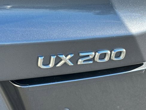 Used 2021 Lexus UX 200 w/ Accessory Package (Z2) image 27