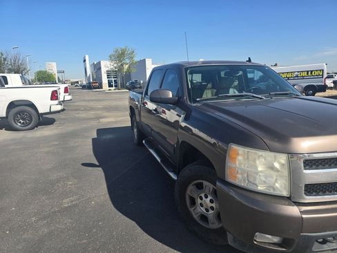 Used 2007 Chevrolet Silverado 1500 LTZ w/ Safety Package AWD/4WD image 7